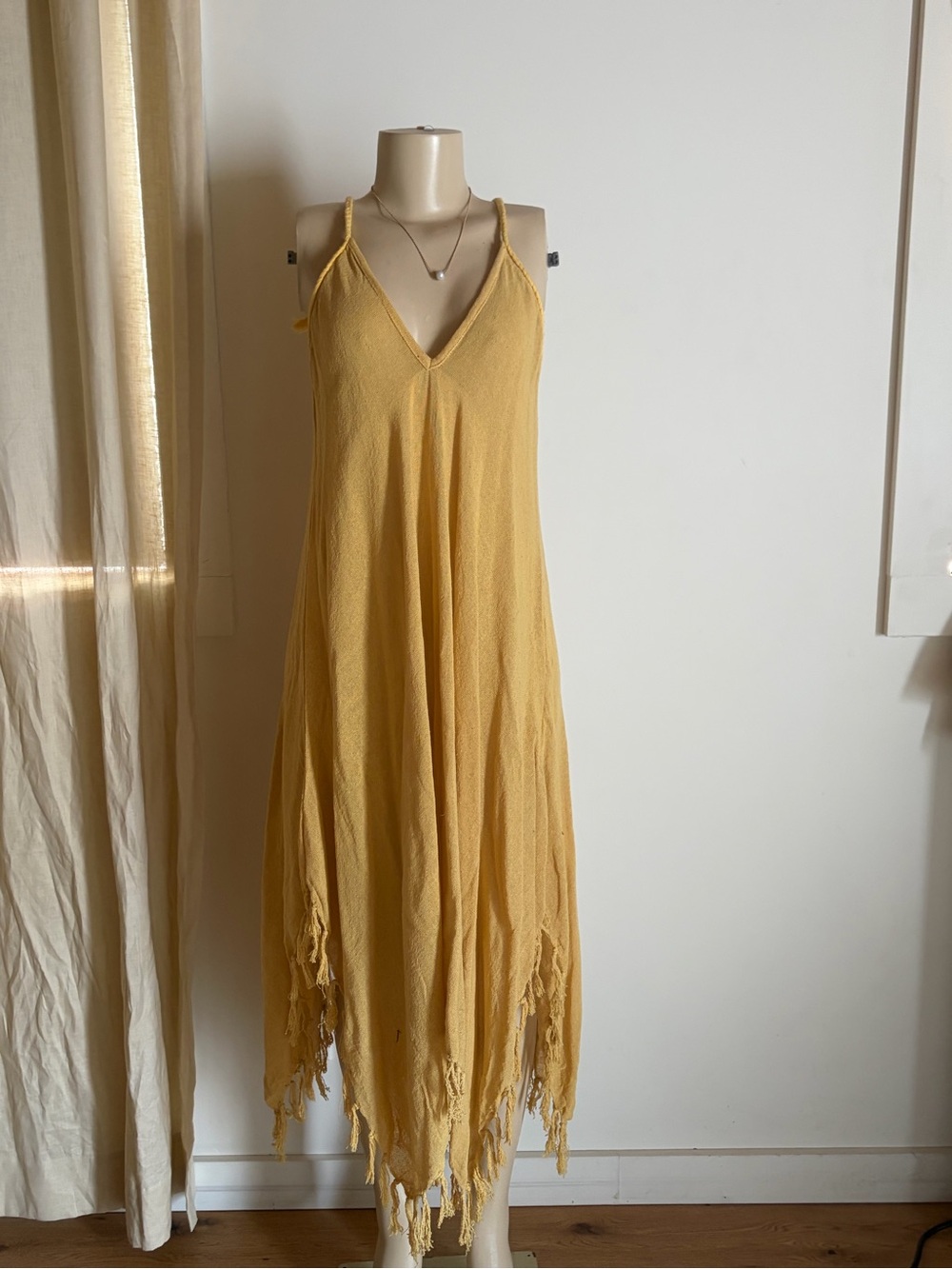 Source Unknown Yellow V-Neck Fringe Maxi Dress One Size